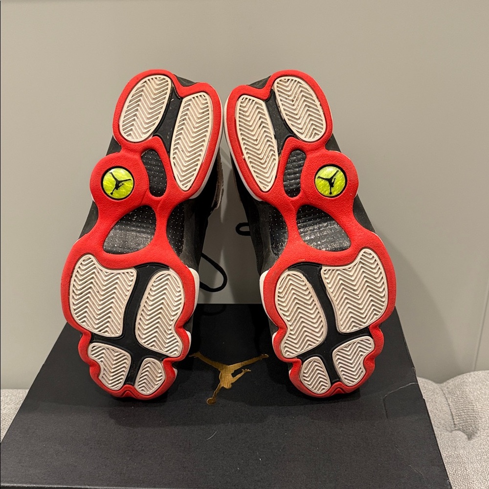 Jordan 6 Rings - Picture 5 of 8